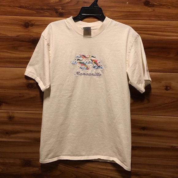 Yacht Club Other - VINTAGE Manzanilla embroidered vacation tee large